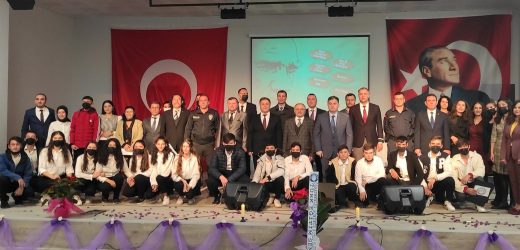 KINIK’TA YENİ ÖĞRETMENEVİNDE İLK KUTLAMA ÖĞRETMENLER GÜNÜ OLDU