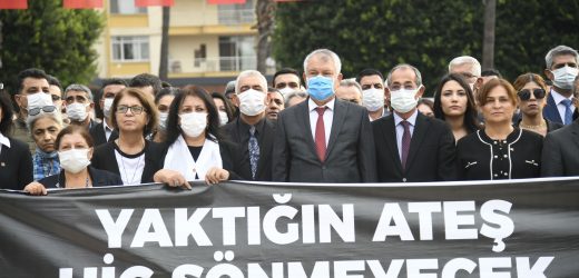 Adana’da 10 Kasım hüznü ve saygısı yaşandı
