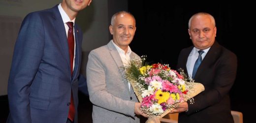 İLAHİYATÇI-YAZAR CEMİL KILIÇ, KARTAL’DA ATATÜRK’ÜN DİNE BAKIŞINI ANLATTI