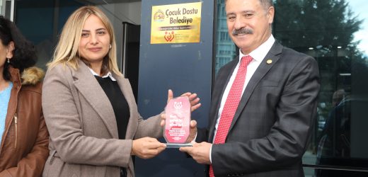 Atakum Belediyesi “Çocuk Dostu Belediye”  ilan edildi 