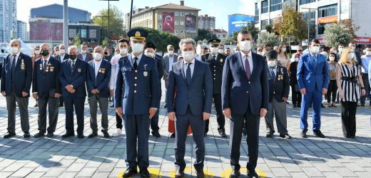 BAŞKAN BOZKURT, GAZİLER GÜNÜ TÖRENİNE KATILDI