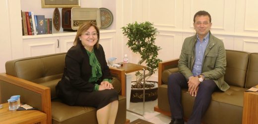 İMAMOĞLU BAŞKAN ŞAHİN’İ ZİYARET ETTİ