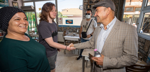 İzmir Büyükşehir Belediye Başkanı Tunç Soyer Burdur’un ardından Denizli’nin Bozkurt ilçesini ziyaret etti.