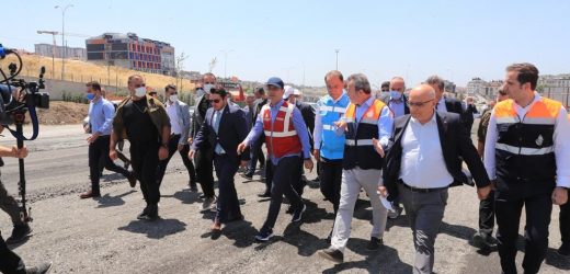 İmamoğlu ve Çalık, Beylikdüzü’ndeki çalışmaları yerinde inceledi