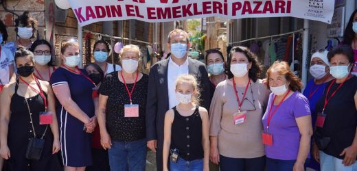 AYVALIK KADIN EL EMEKLERİ PAZARI AÇILDI