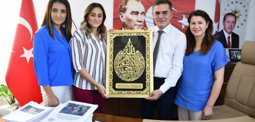 Başkan Toksöz, AK Parti kadın kollarıyla kahvaltıda bir araya geldi