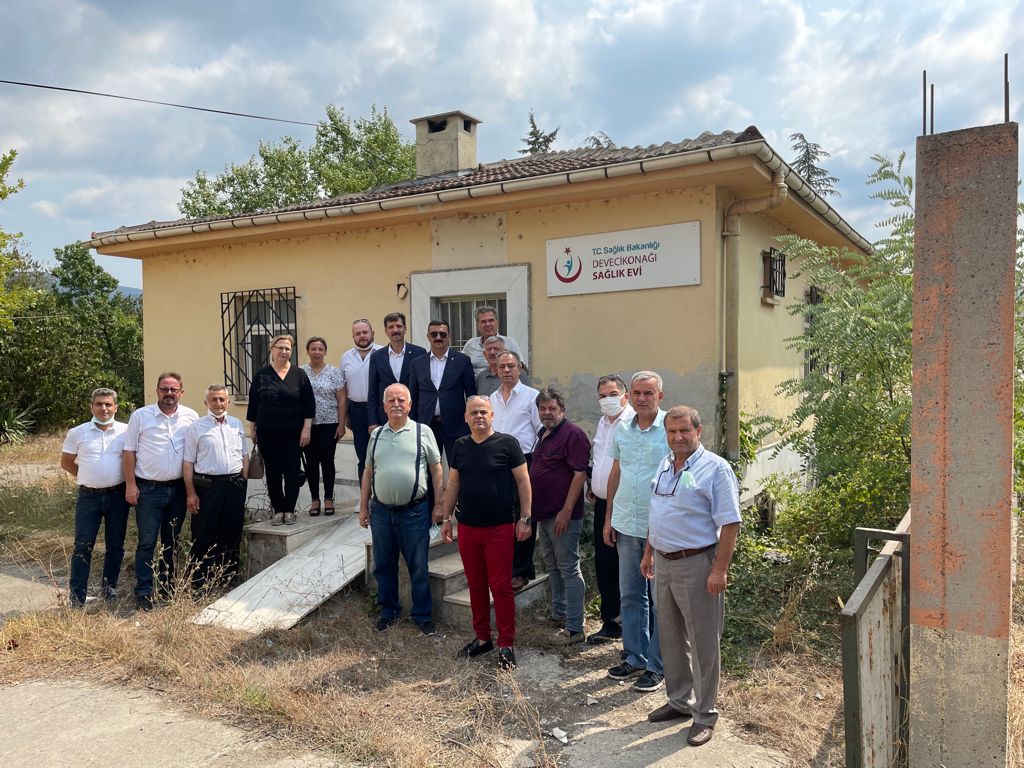 İYİ PARTİ BURSA İL BAŞKANI TÜRKOĞLU PEŞLERİNİ BIRAKMIYOR