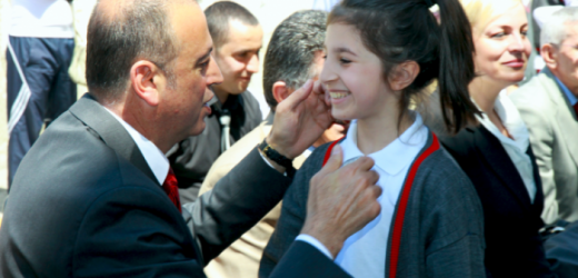 ATAŞEHİR BELEDİYE BAŞKANI İLGEZDİ DERTLERE DERMAN OLDU