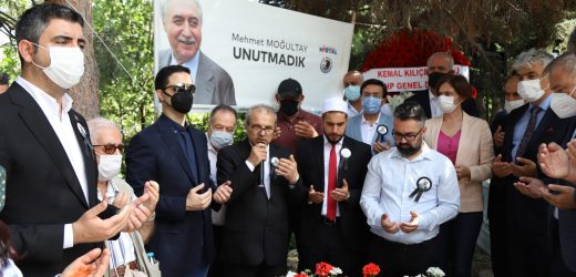 Mehmet Moğultay Kabri Başında Anıldı