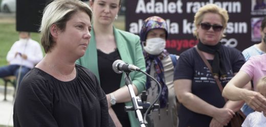 ÇORLU TREN FACİASINDA HAYATINI KAYBEDENLER ANISINA ANIT