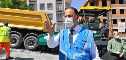 BEYLİKDÜZÜ’NDE ASFALTLAMA ÇALIŞMALARI HIZLANDI