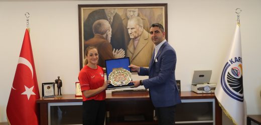 Buse Naz Çakıroğlu’ndan Başkan Gökhan Yüksel’e ziyaret