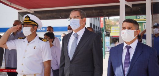 AYVALIK’TA KABOTAJ BAYRAMI KUTLANDI