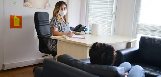 KORONAVİRÜS KORKUSU KAYGIYI TETİKLİYOR