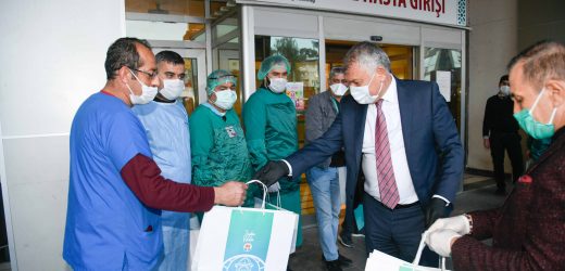 Sağlık çalışanlarına ücretsiz ulaşım