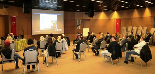 KÜÇÜKÇEKMECE BELEDİYESİ’NDEN NİTELİKLİ İNSAN GÜCÜNE KATKI