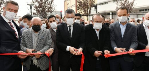 NAİM SÜLEYMANOĞLU’NUN İSMİ ESENYURT’TA YAŞAYACAK