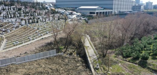 ESENYURT BELEDİYESİ 500 YILLIK TARİHİ KÖPRÜYÜ GÜN YÜZÜNE ÇIKARTIYOR