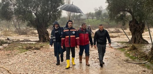 Menderes Belediyesi Yağışa karşı Teyakkuzda