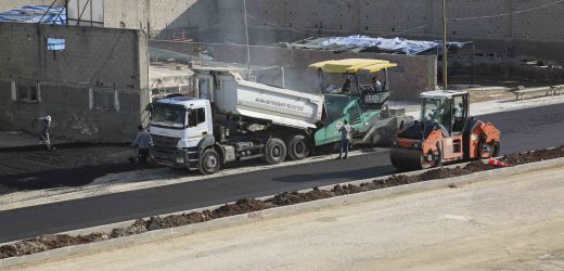 Büyükşehir çalışıyor, kronikleşmiş sorunlar çözülüyor