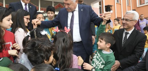 Büyüklük, küçüklere verilen değerle ölçülür…