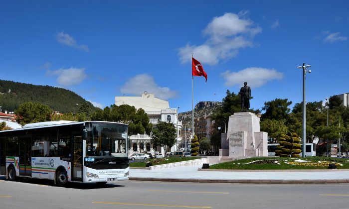 CHP’li Muğla Büyükşehir’den Yatağan Devlet Hastanesine Yeni Ulaşım Hatları