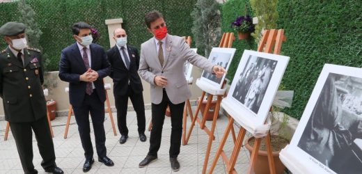 ATATÜRK’ÜN KONAKLADIĞI EVDE SERGİ AÇILDI