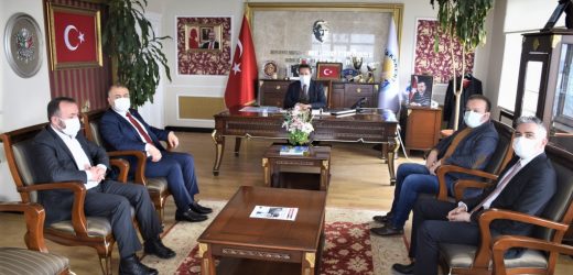 BEM BİR SEN Samsun Şube Başkanı Gayretli’den Yakakent Belediye Başkanı Kıyma’ya ziyaret