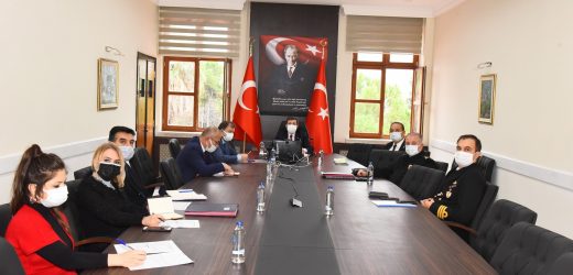 Vali Orhan Tavlı Başkanlığında Pandemiyle Mücadele Toplantısı Gerçekleştirildi