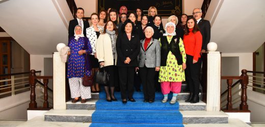 Dünya Kadınlar Gününde Vali Civelek’e Ziyaret