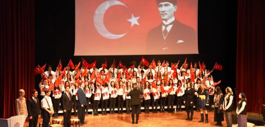 Vali Civelek, İstiklal Marşı’nın Kabulü ve Mehmet Akif Ersoy’u Anma Programına Katıldı