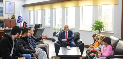 ŞAMPİYON TENİSÇİLERDEN BAŞKAN ATABAY’A ZİYARET