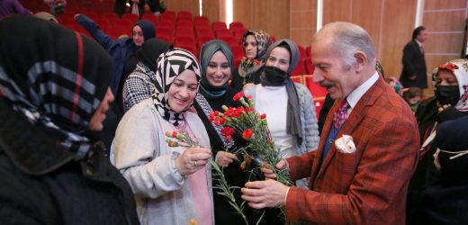 Kadınlar Günü Bayrampaşa’da coşkuyla kutlandı