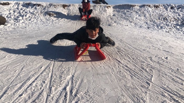 Kars’ta kızak keyfi başladı