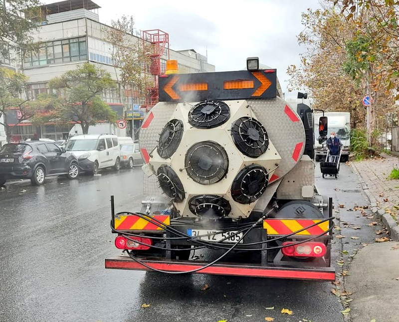 BAYRAMPAŞA MİKRO SİSLEME ARACIYLA DEZENFEKTE EDİLİYOR