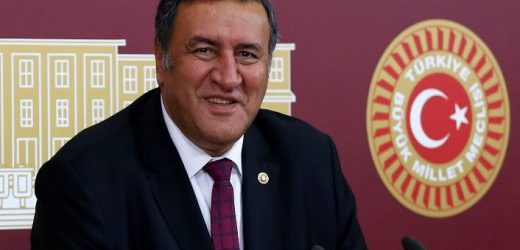 GÜRER: “ATATÜRK YOLUMUZU AYDINLATIYOR”