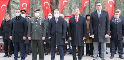 EDREMİT’TE 18 MART ÇANAKKALE ZAFERİ 107. YILI KUTLANDI