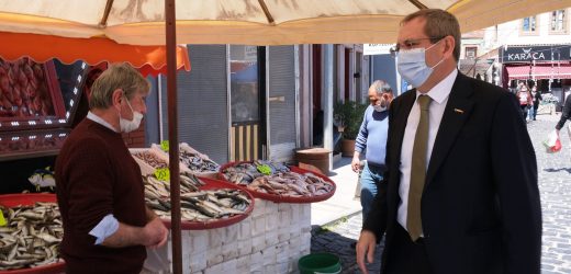 BAŞKAN ERGİN’DEN YENİ DÖNEM ÖNCESİ ESNAF ZİYARETİ