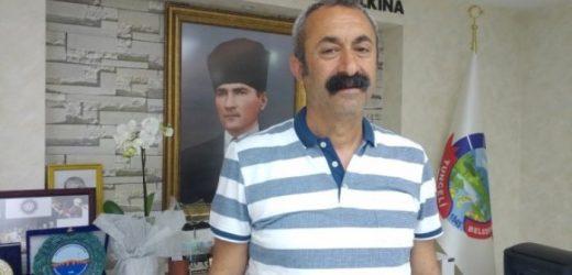 Komünist Başkan Belediyenin tüm borçlarını ödeyerek kâra geçti