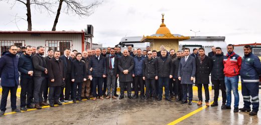 BAŞKAN ZORLUOĞLU OTOBÜS ŞOFÖRLERİNE ÇORBA İKRAM ETTİ