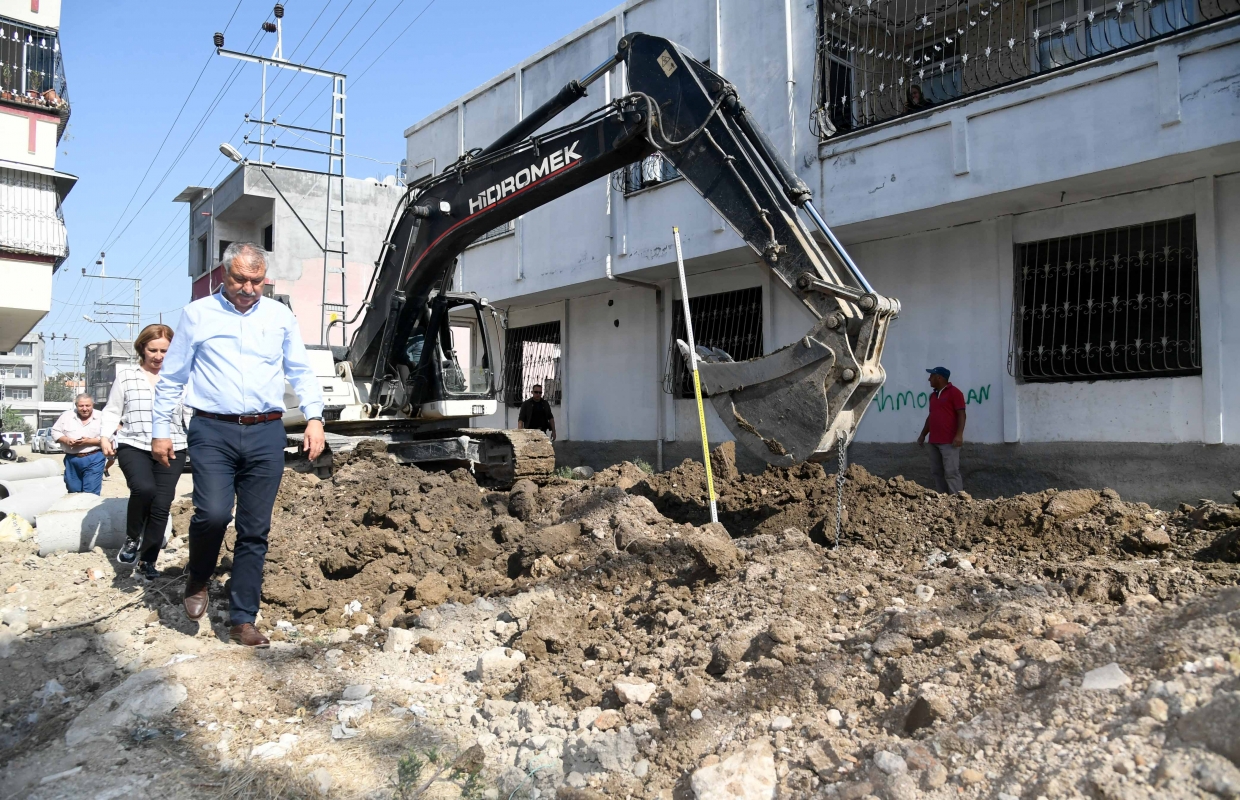 Zeydan Karalar Adana’nın geleceğini programlıyor
