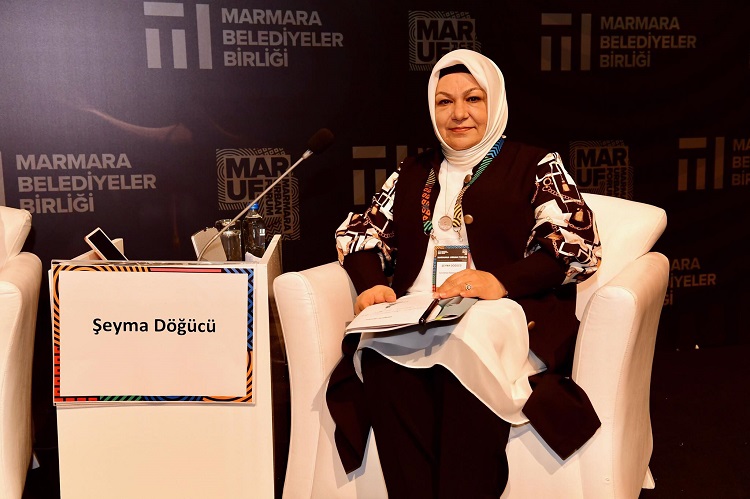 Sancaktepe Belediye Başkanı Döğücü: “Siyasi ideoloji gözetmeksizin tüm kadınlara destek olunmalı”