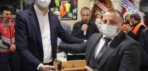 “Afetlerde Kartal” Sergisinin Açılışı Yoğun Katılımla Gerçekleşti