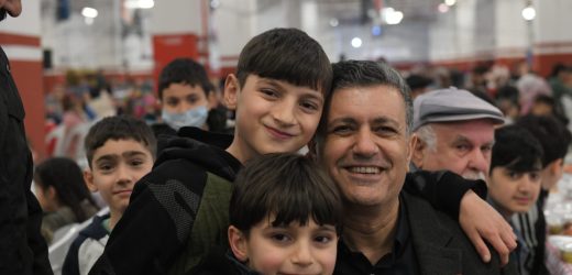 “İYİ Kİ ESENYURTLUYUZ, İYİ Kİ BİR ARADAYIZ”